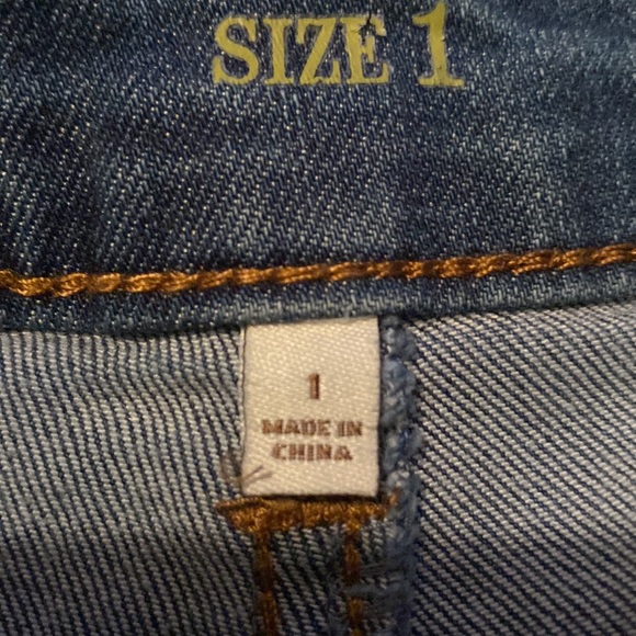 Caprees - Picture 2 of 2